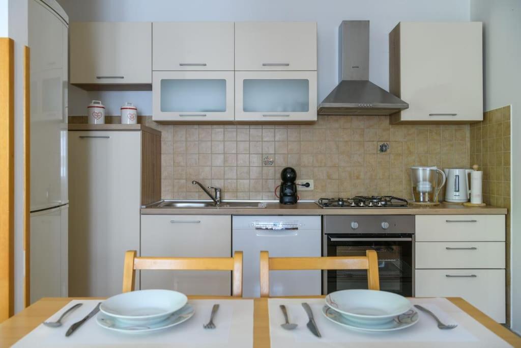 Apartment Sunce Пула Экстерьер фото
